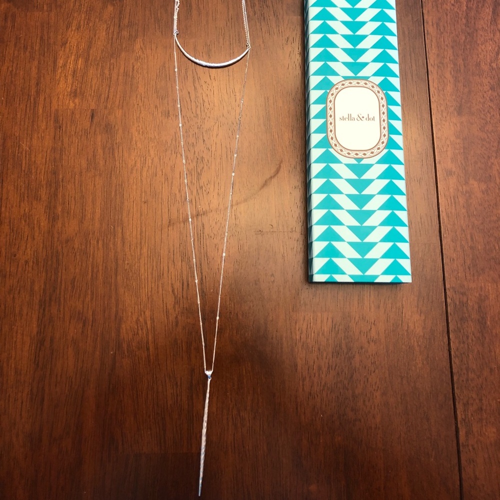 Stella and dot Kari layering necklace